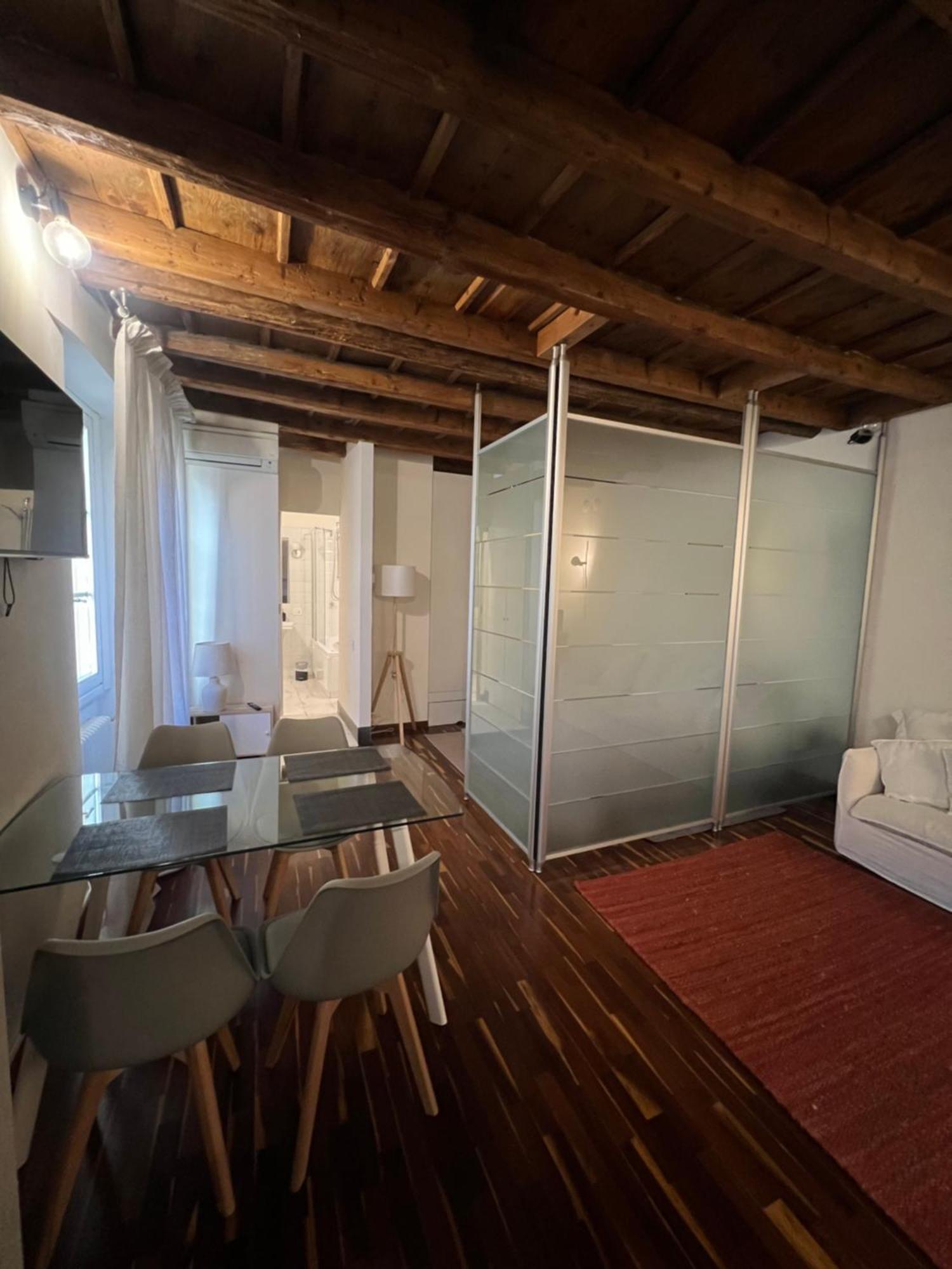 Antica Corte Navigli-Darsena Milán Pokoj fotografie
